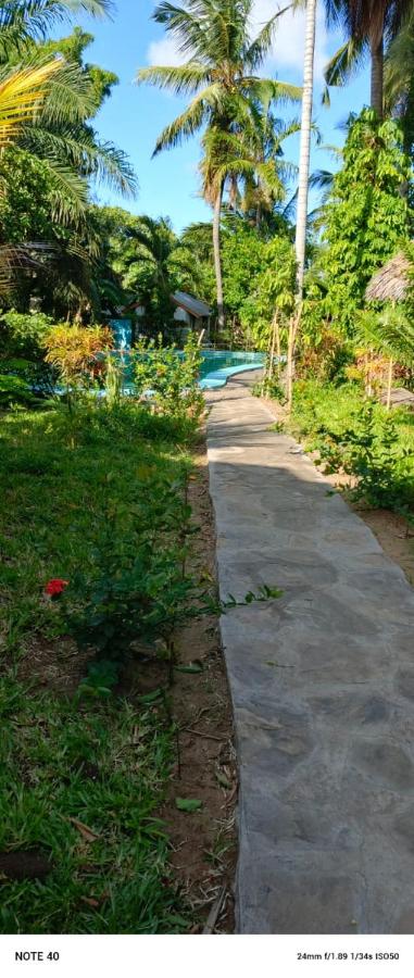 Poolside Cottage | 1BR Stay, Malindi photo 11