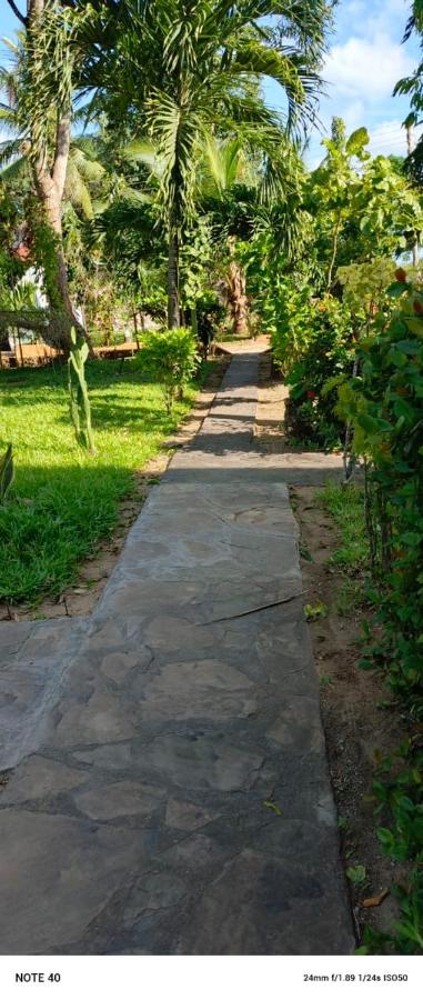Poolside Cottage | 1BR Stay, Malindi photo 13