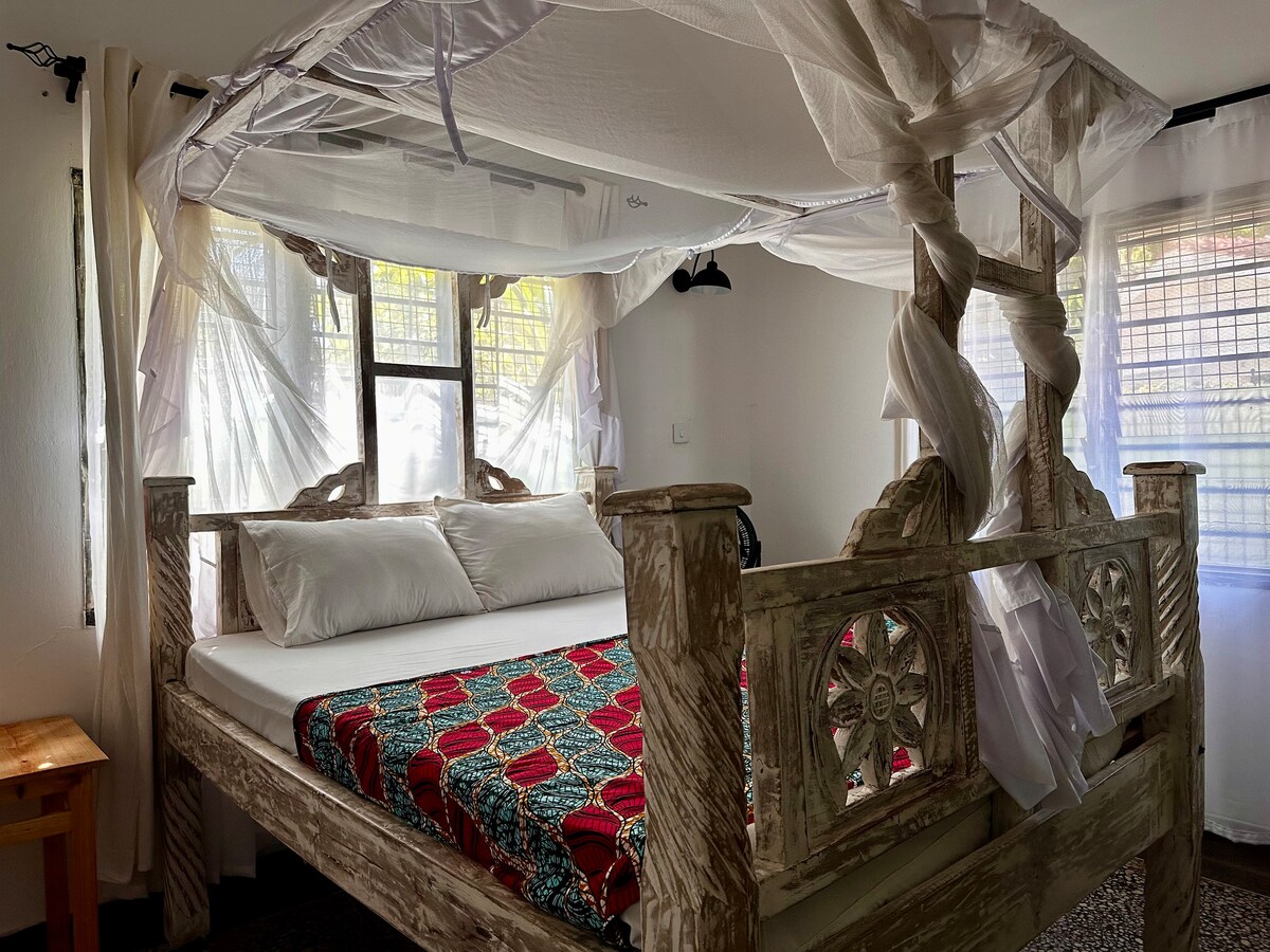 Cece Hse2. 350 mts to the beach. Diani Kenya — photo 1