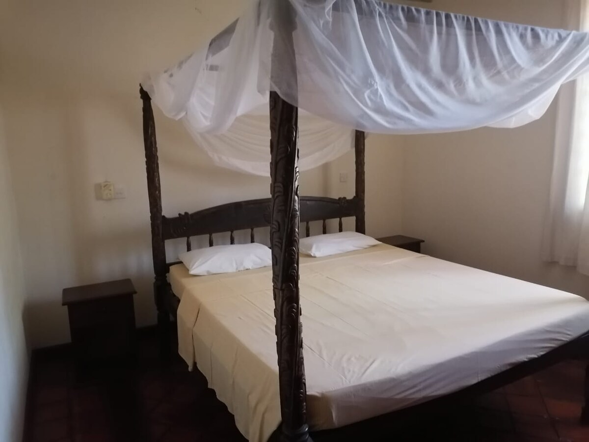 Cozy 1BR Close to Malindi Golf Course — photo 11