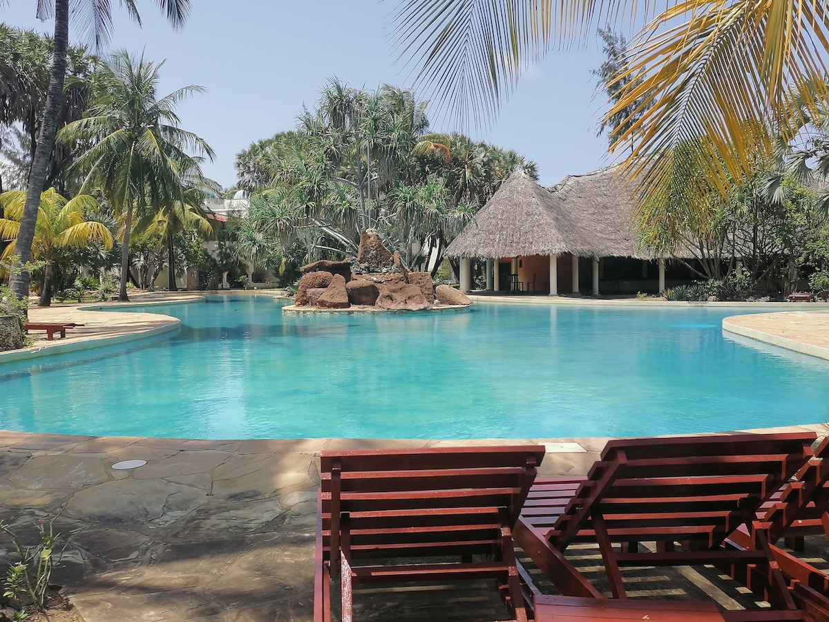 Cozy 2BR Close to Malindi Golf Course — photo 4