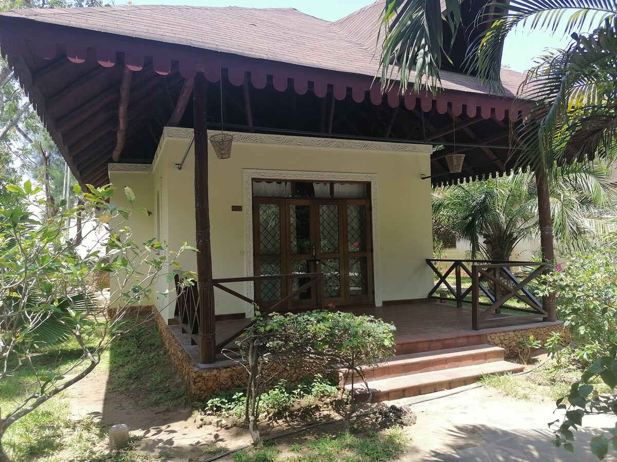 Cozy 2BR Close to Malindi Golf Course — photo 6