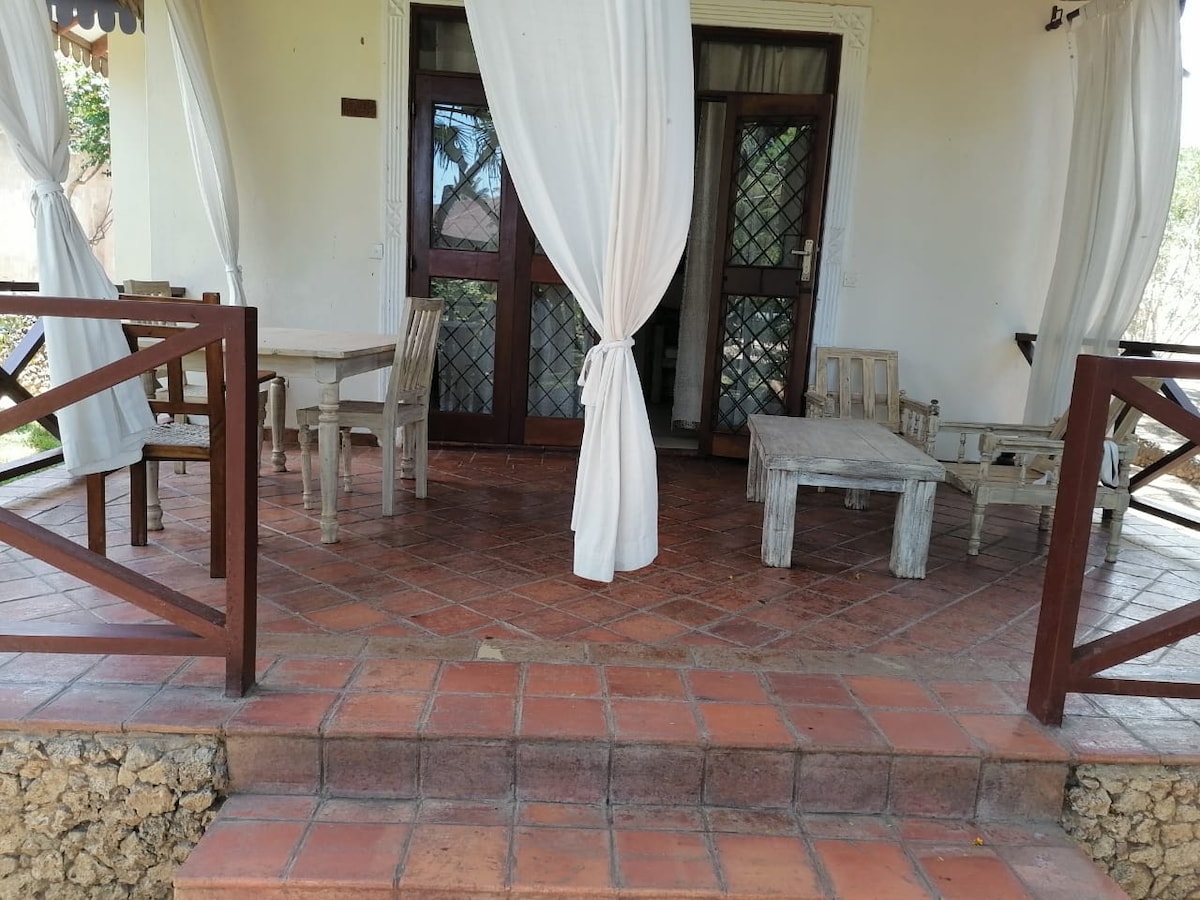 Cozy 2BR Close to Malindi Golf Course — photo 9