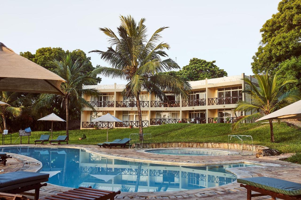 Coral Beach Resort — photo 3