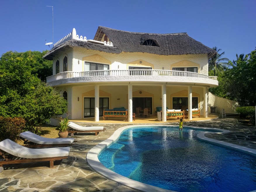Jonjoloka House in Watamu — photo 1