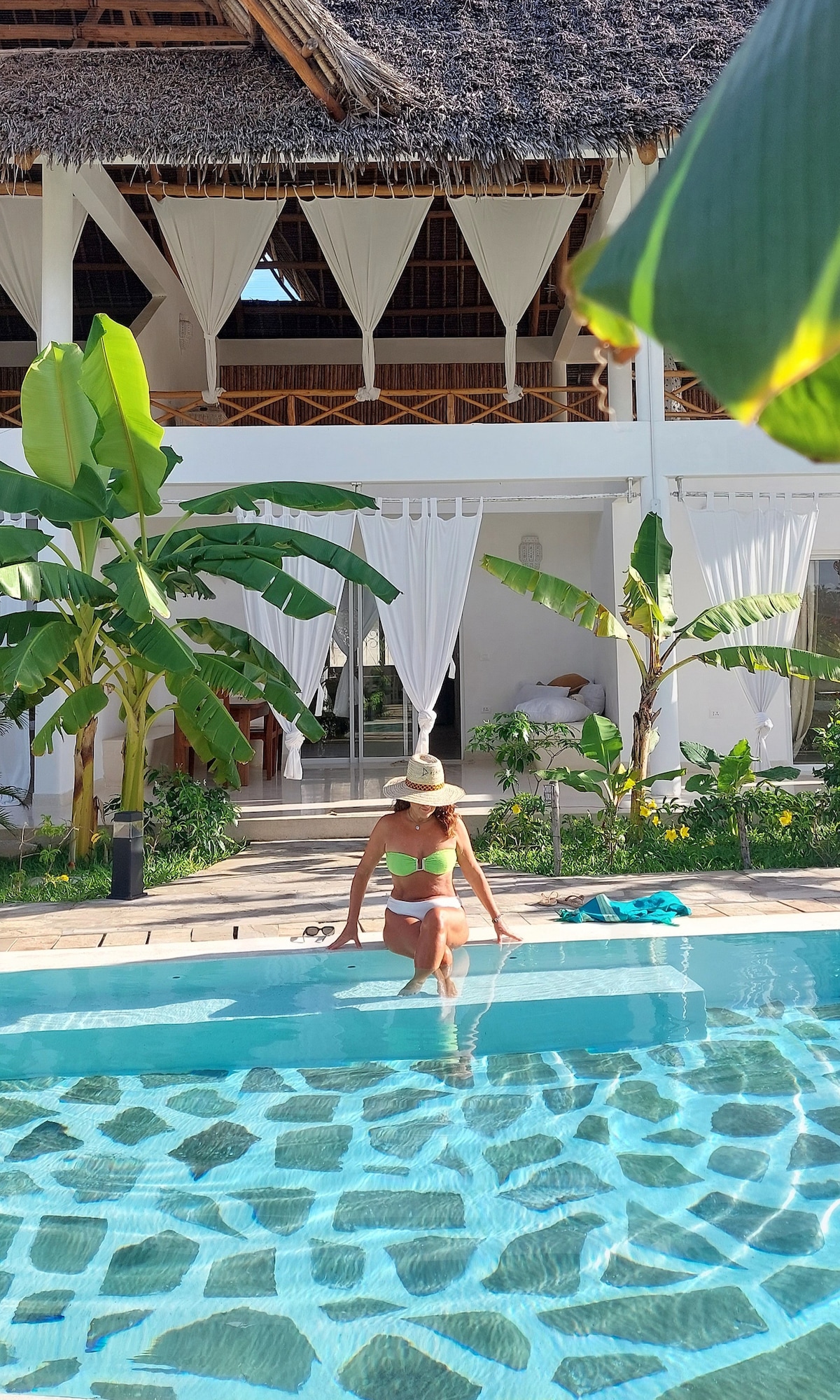 Luxury Villa — photo 1