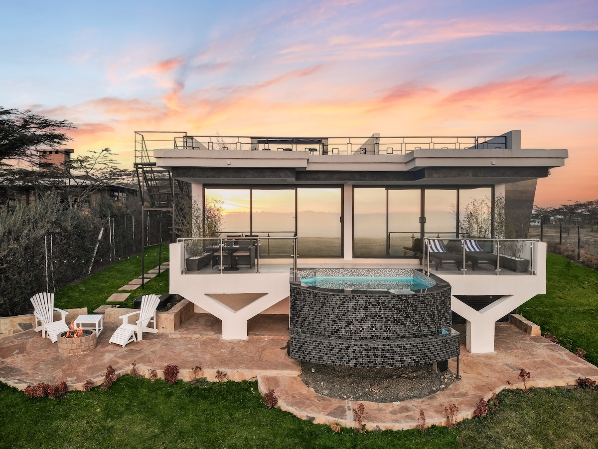 New! Lazizi Villas Champagne Ridge – Serenity Villa, Private Pool — photo 1