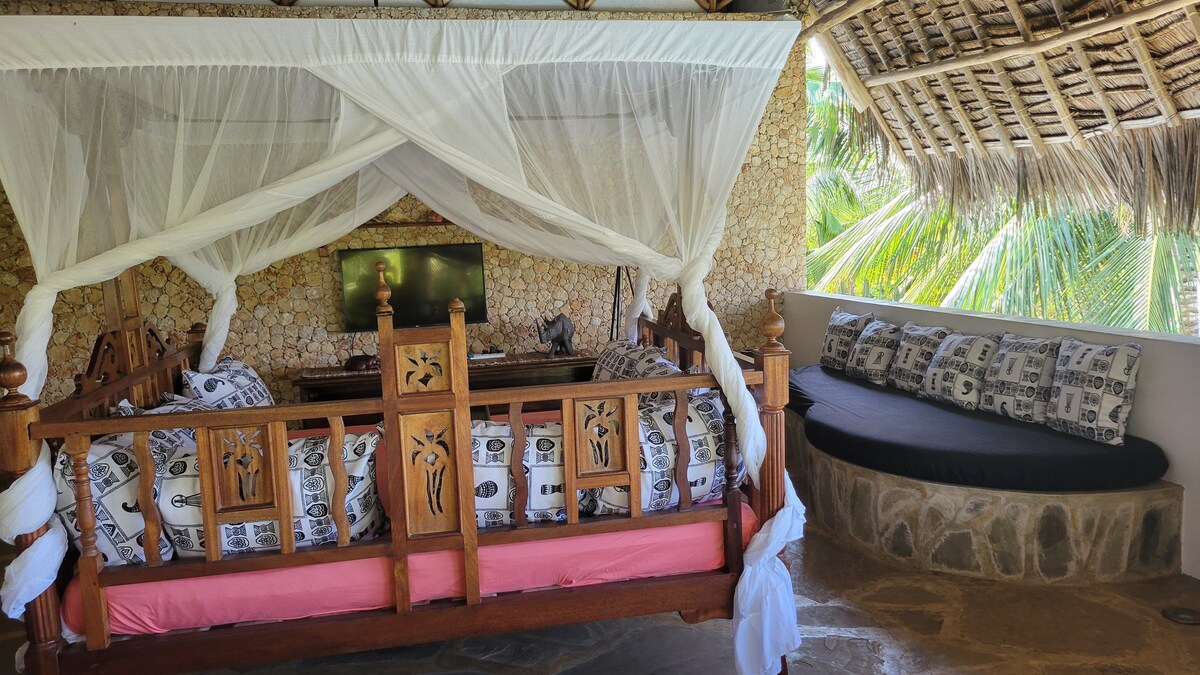 Njera House — photo 12