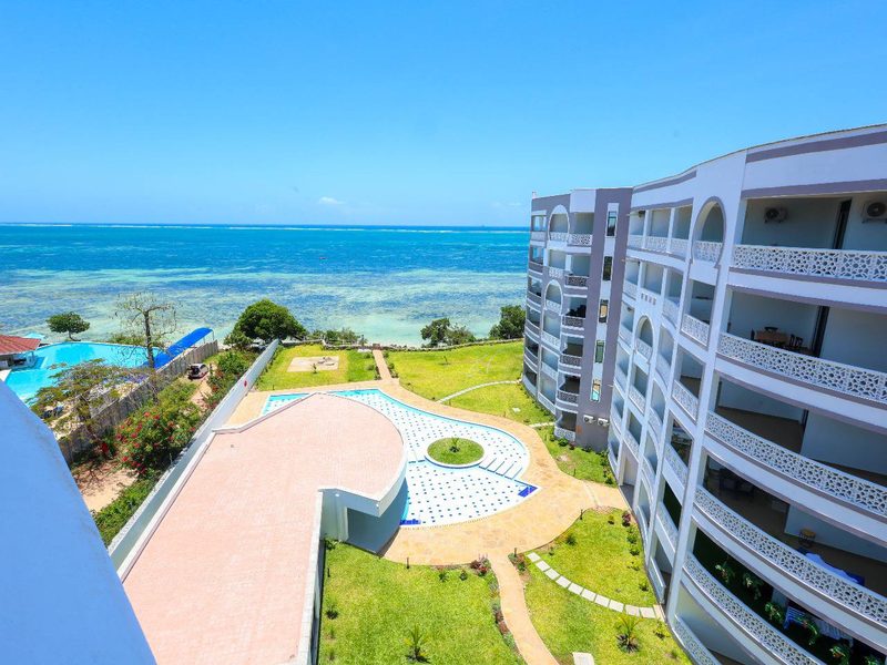 Nyali Beachfront 2-Bedroom photo 1