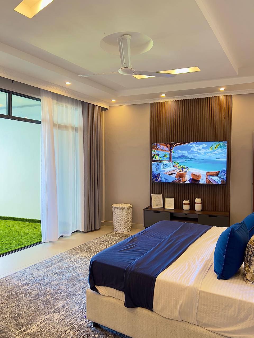 Nyali Luxurious Beachfront 1-Bedroom photo 7
