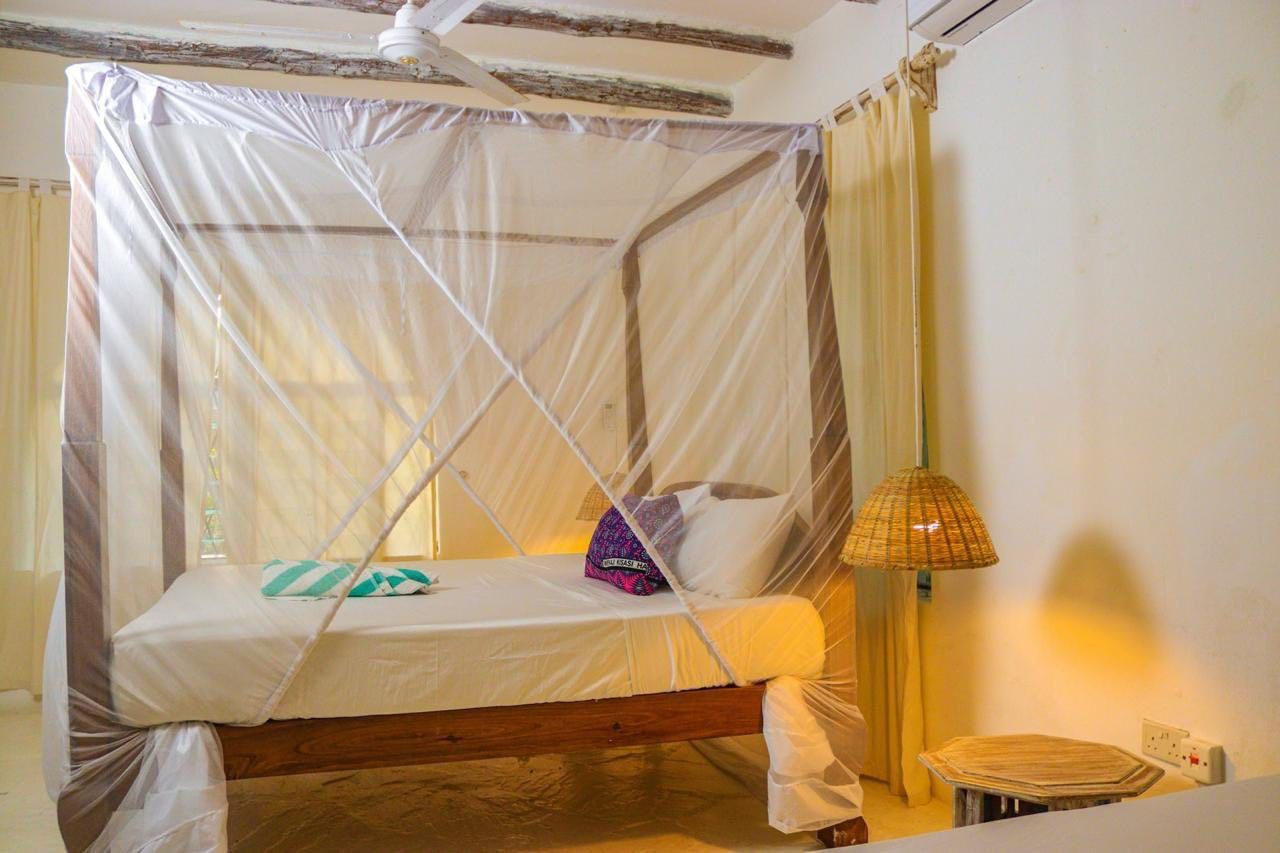 Mtwapa Creekfront 2-Bedroom Cottage photo 7