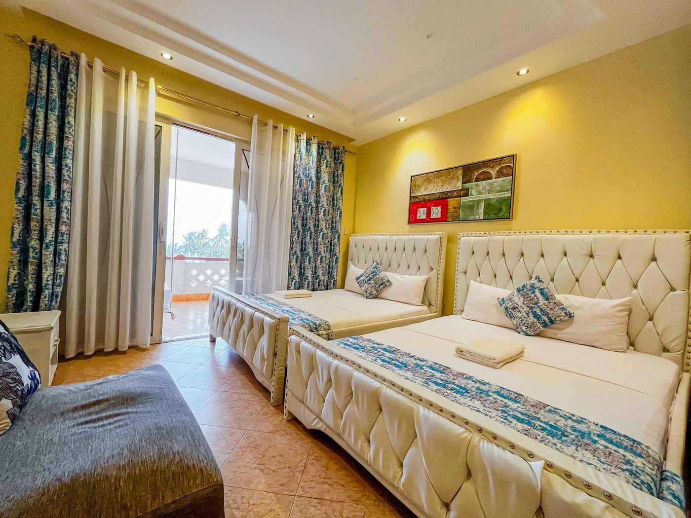 Shanzu 2-Bedroom Jacuzzi Apartment photo 2