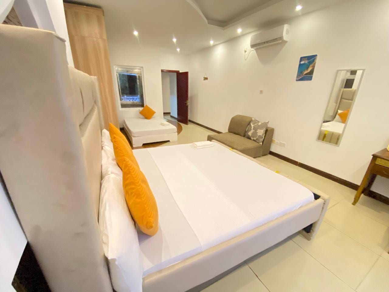 Shanzu 1-Bedroom Sea View photo 9