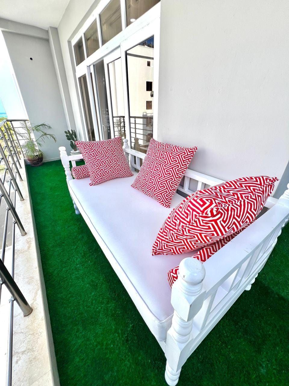 Nyali 3-Bedroom Sea View City Mall photo 8