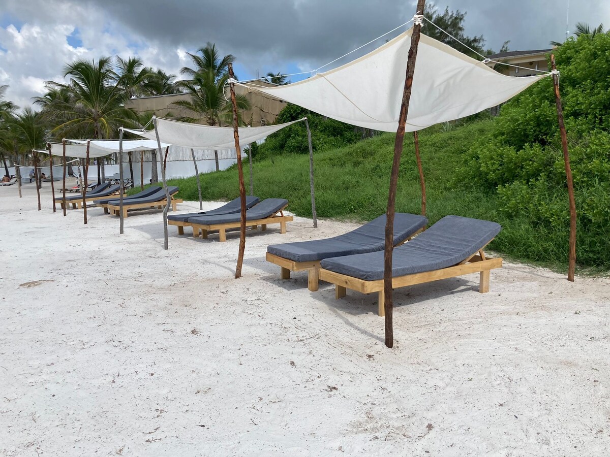 Patch by the Oceana, 2BR Beachfront Apartment, Watamu — photo 8