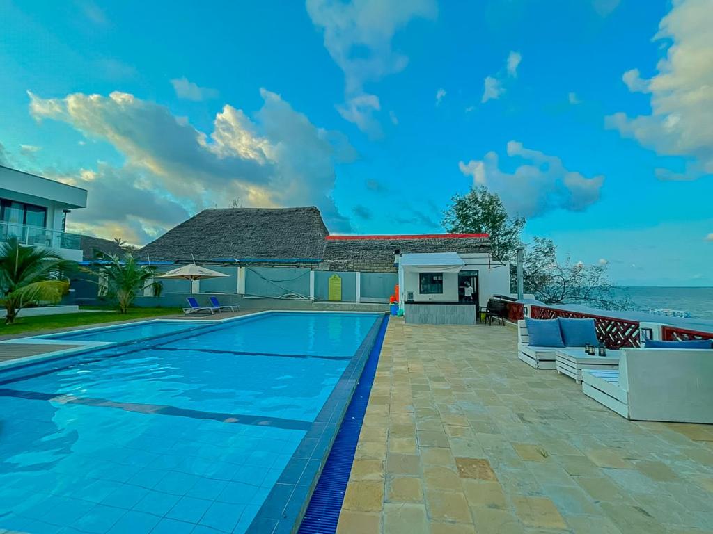Beachfront Residence | 1BR, Nyali photo 1