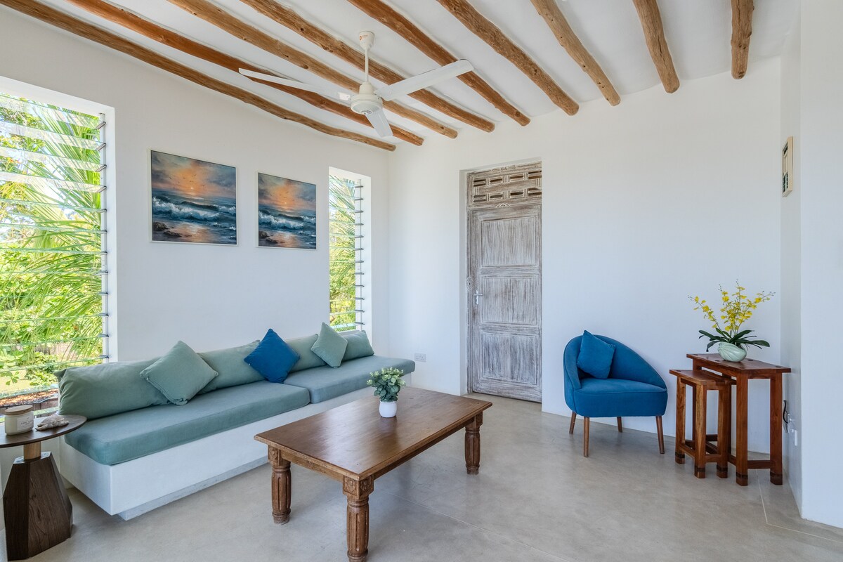 Beach Access Apartment | 2BR, Kikambala photo 9
