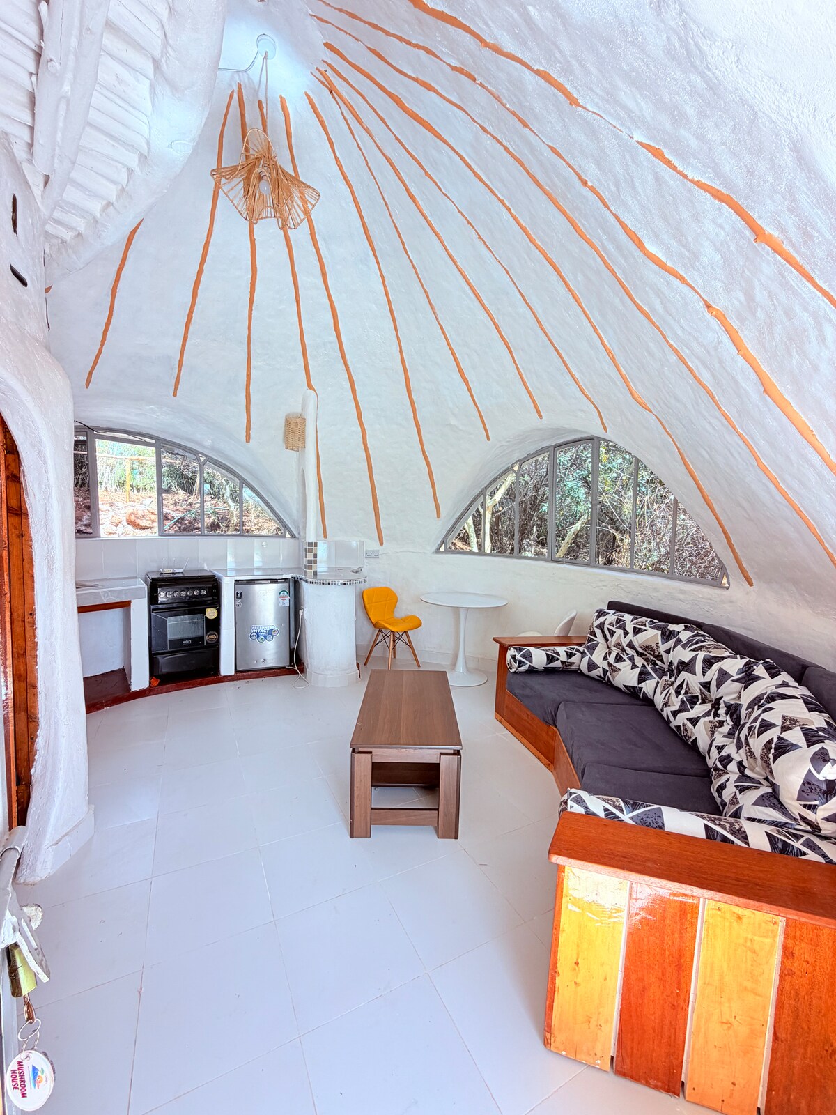 Mushroom House | 1BR, Kisamis photo 10