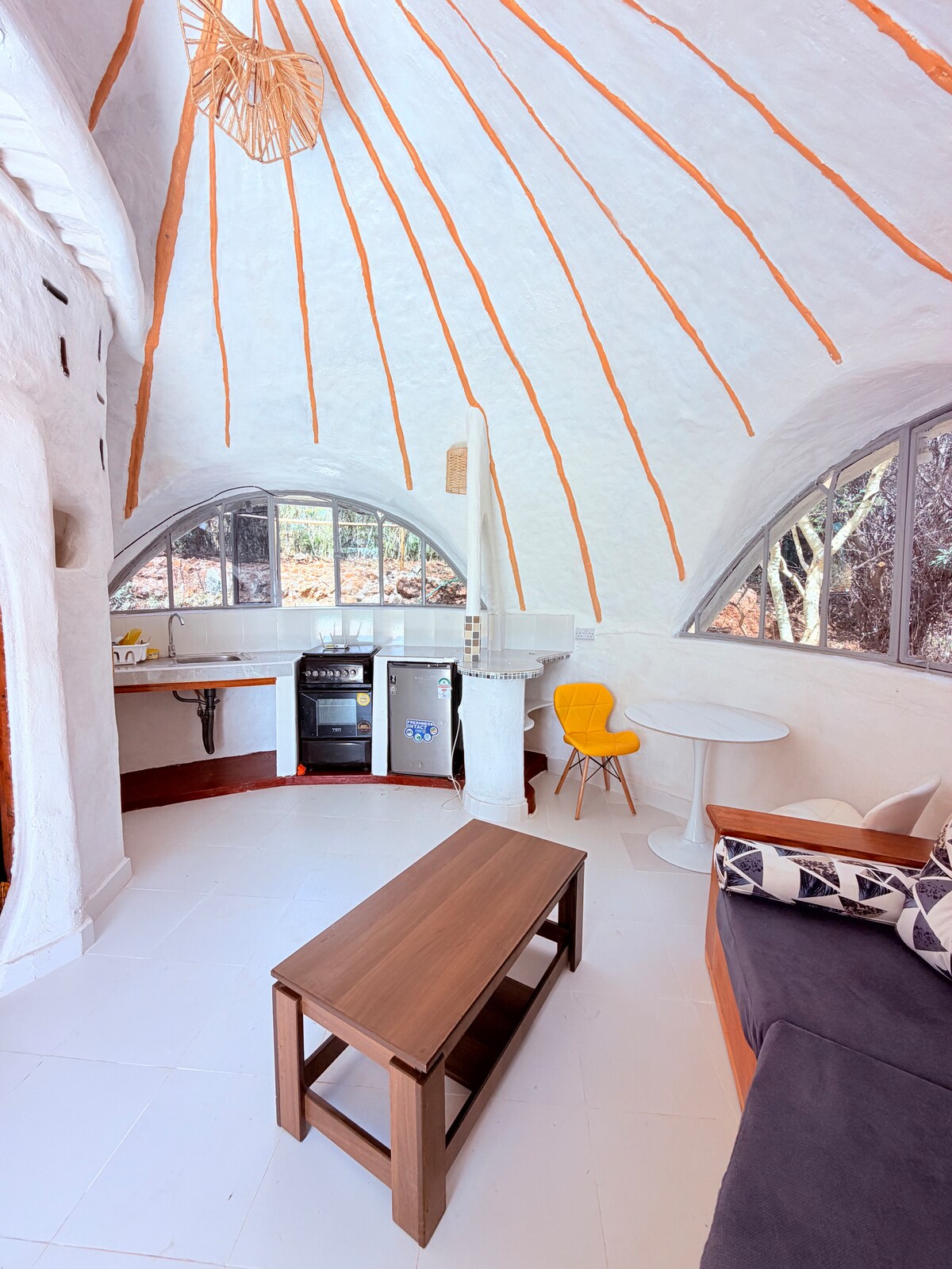 Mushroom House | 1BR, Kisamis photo 4