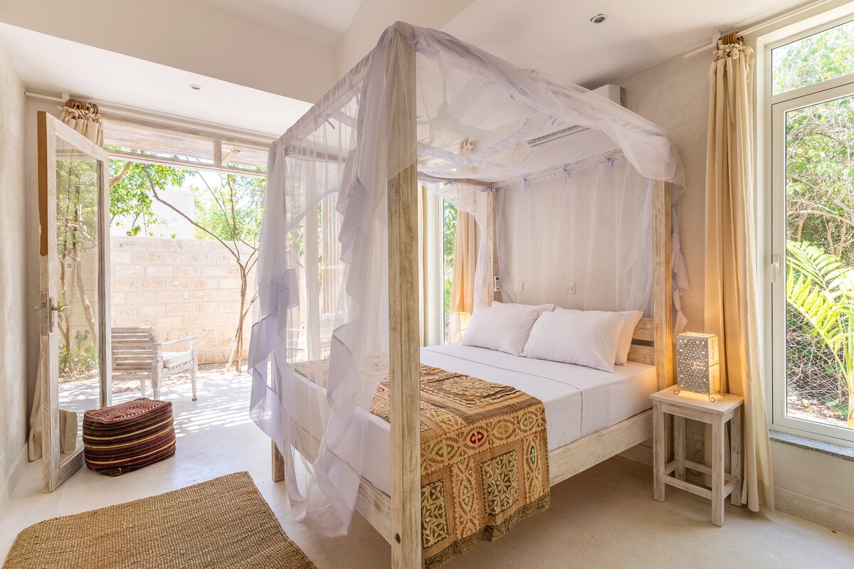 Saffron Pool Villa Two, Diani Beach — photo 9