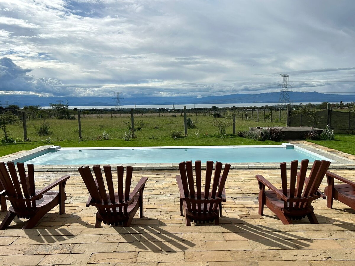 The Annex 4BR Mansion with a Private Pool and Amazing Views — photo 6