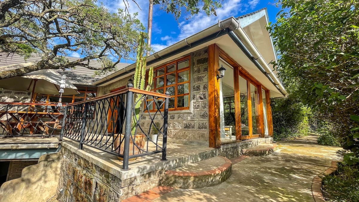 The Tree House 3BR — photo 1
