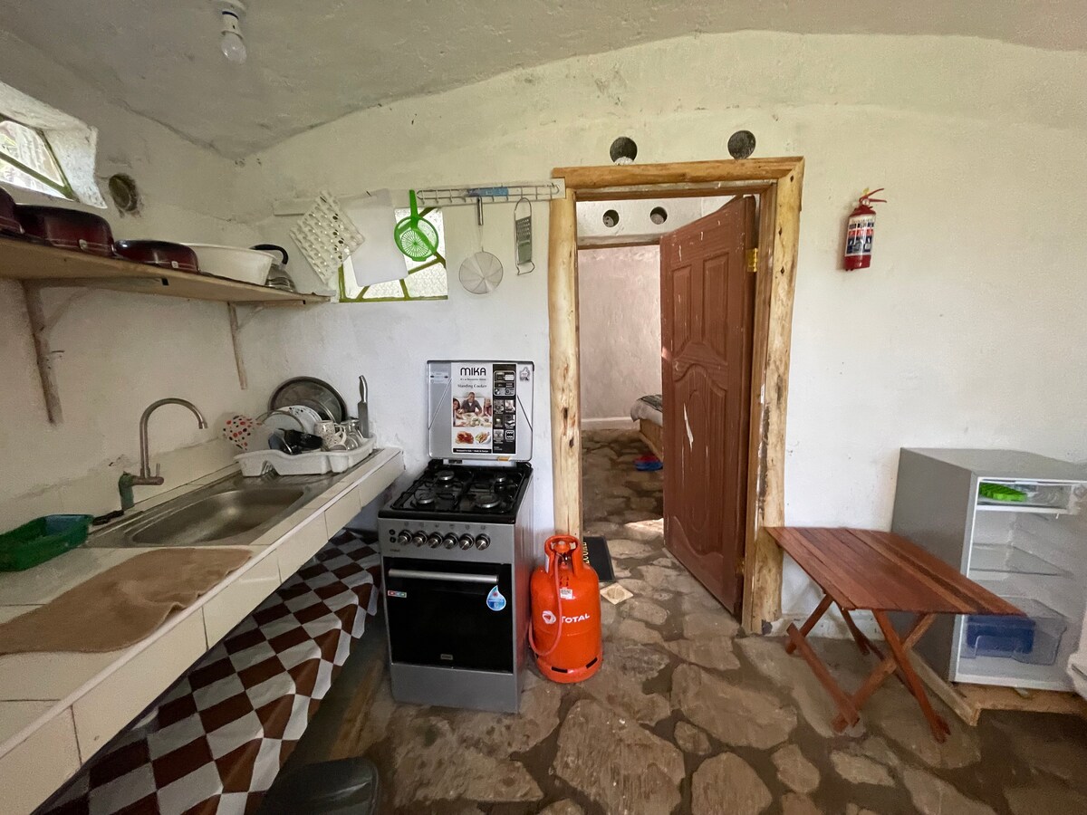 Underground Cave Small – 1BR, with a Pool — photo 11