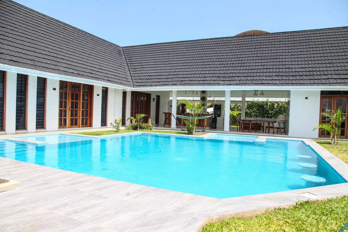 Villa Simulizi — photo 12