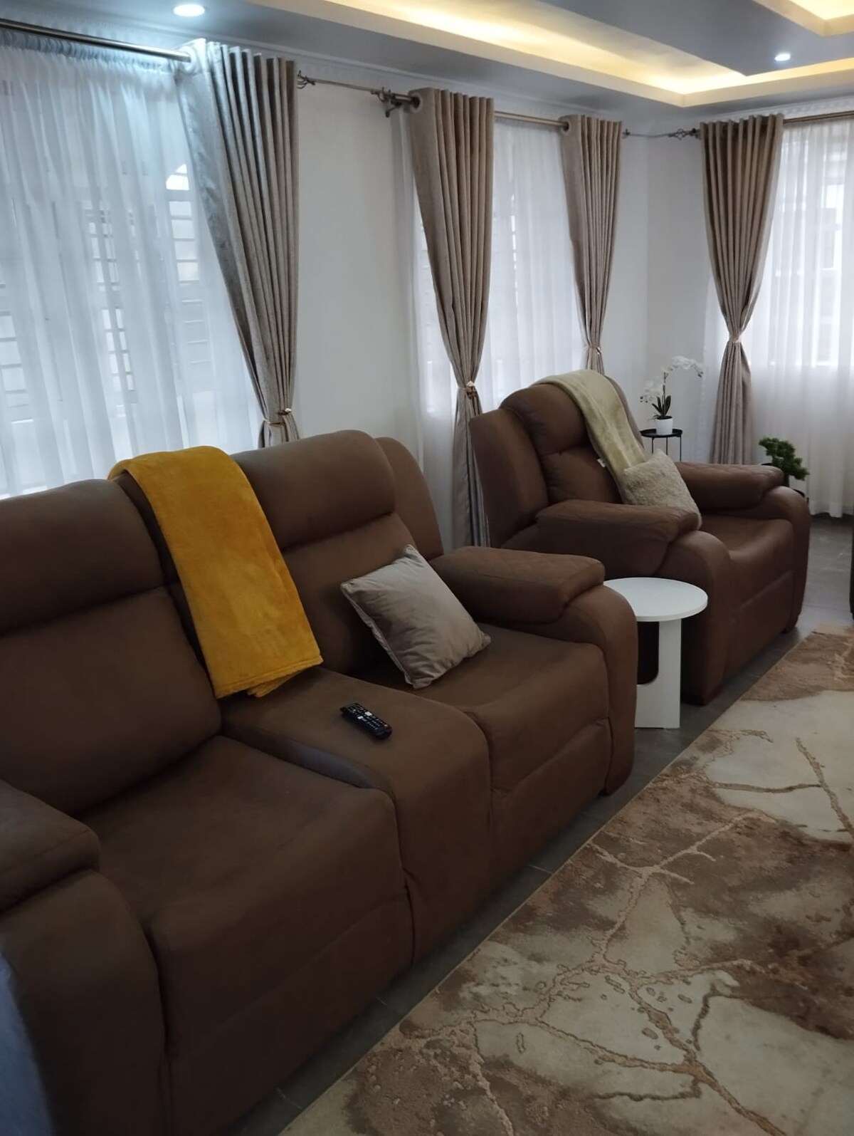 Refreshing 4BR Villa, with backup power — photo 14