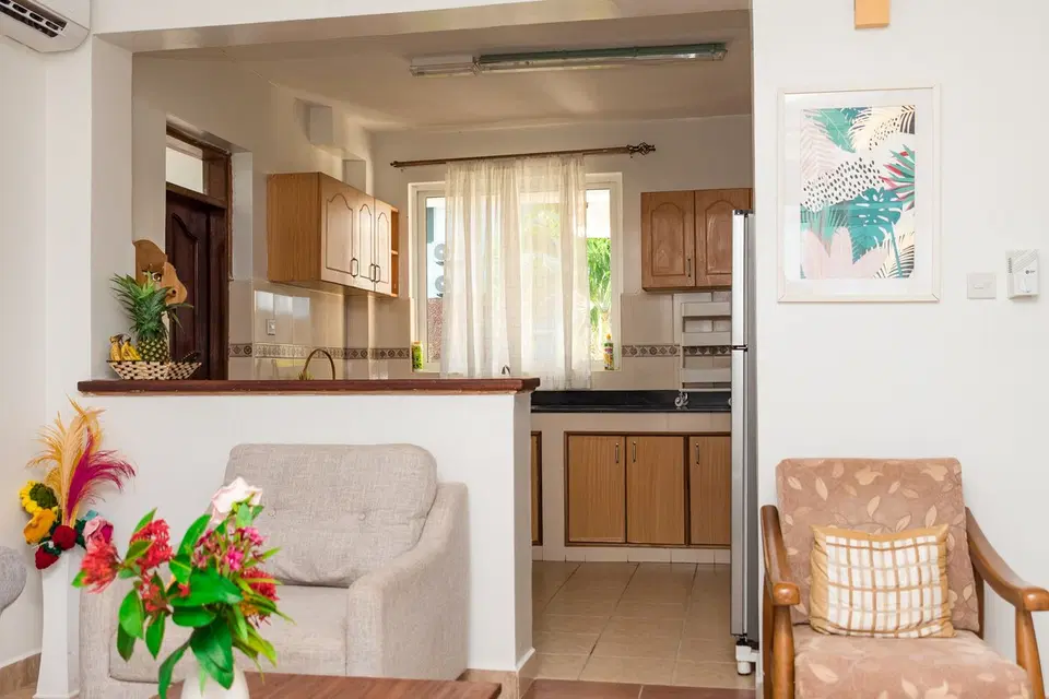 Affordable Cosy 3BR Villa 10 mins walk to Pristine Beach — photo 4