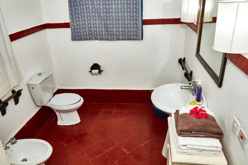 Beachfront Suite | 1BR Stay, Malindi photo 7