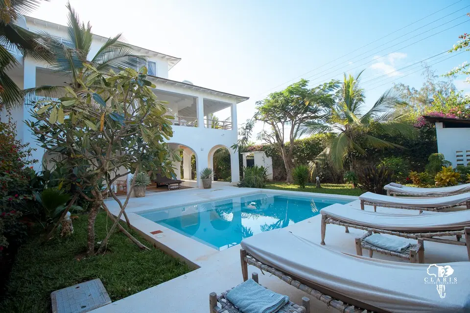 Garden Pool Villa | 3BR Stay near the Sea, Watamu photo 1