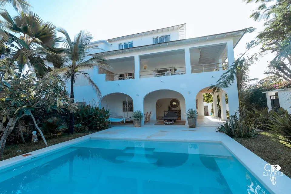 Garden Pool Villa | 3BR Stay near the Sea, Watamu photo 5