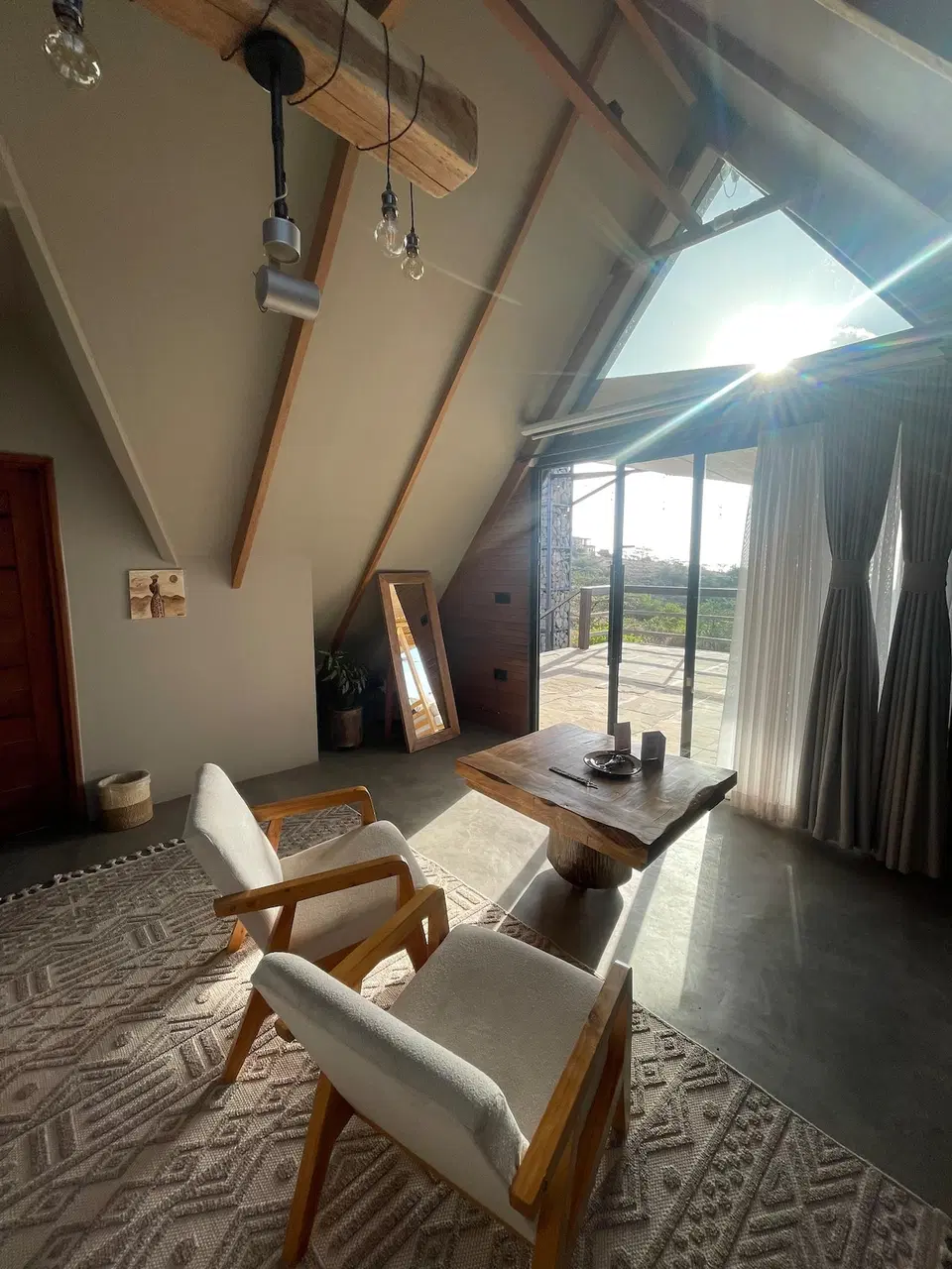 MAWE VILLA on Champagne Ridge, Romantic Getaway photo 5