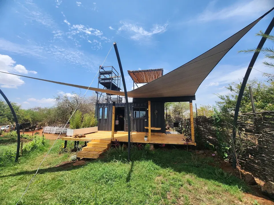 Off-Grid Container Lodge | 1BR Stay, Saikeri photo 1