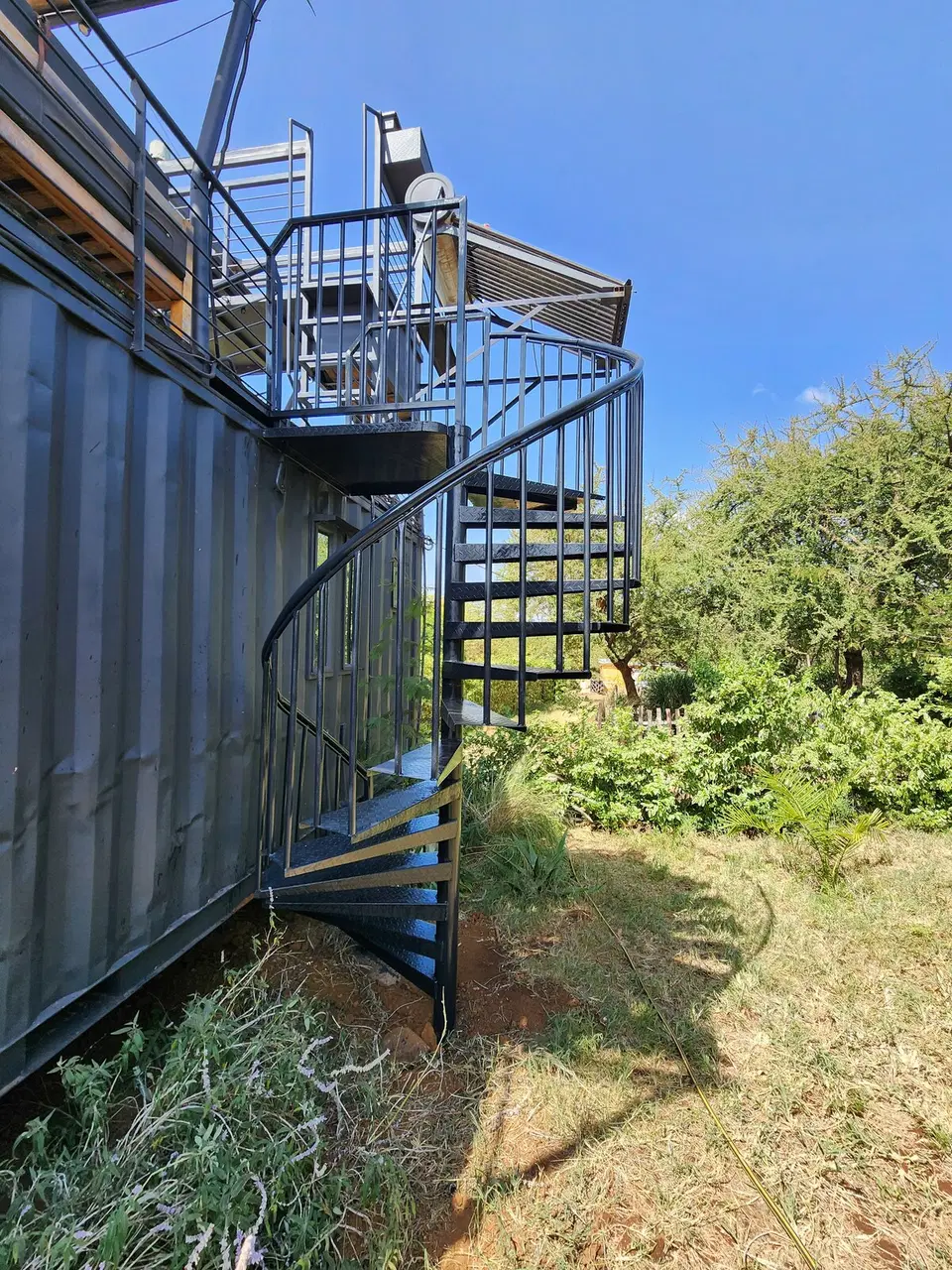 Off-Grid Container Lodge | 1BR Stay, Saikeri photo 6