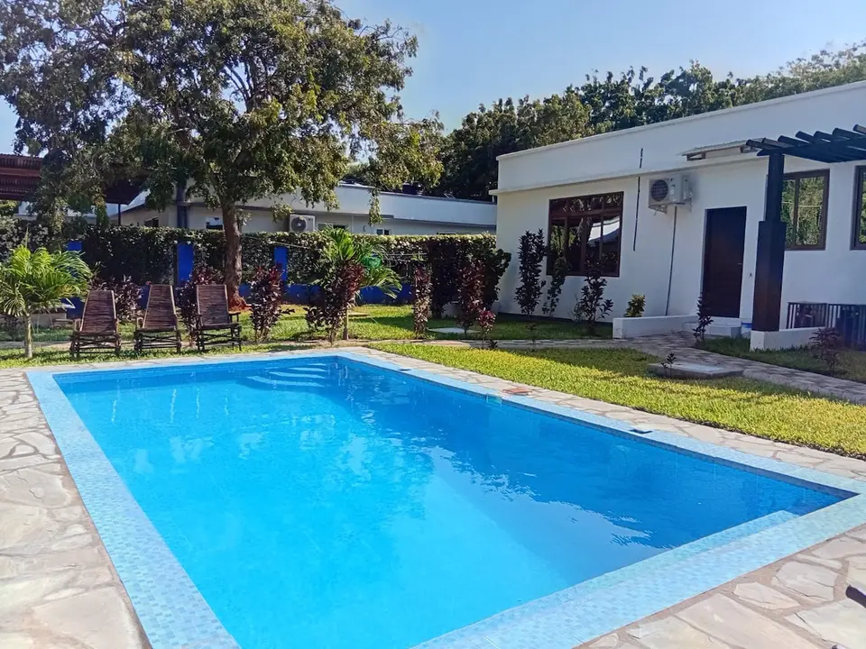 Kilifi Retreat, 2BR + Pool - Island at Bofa photo 3