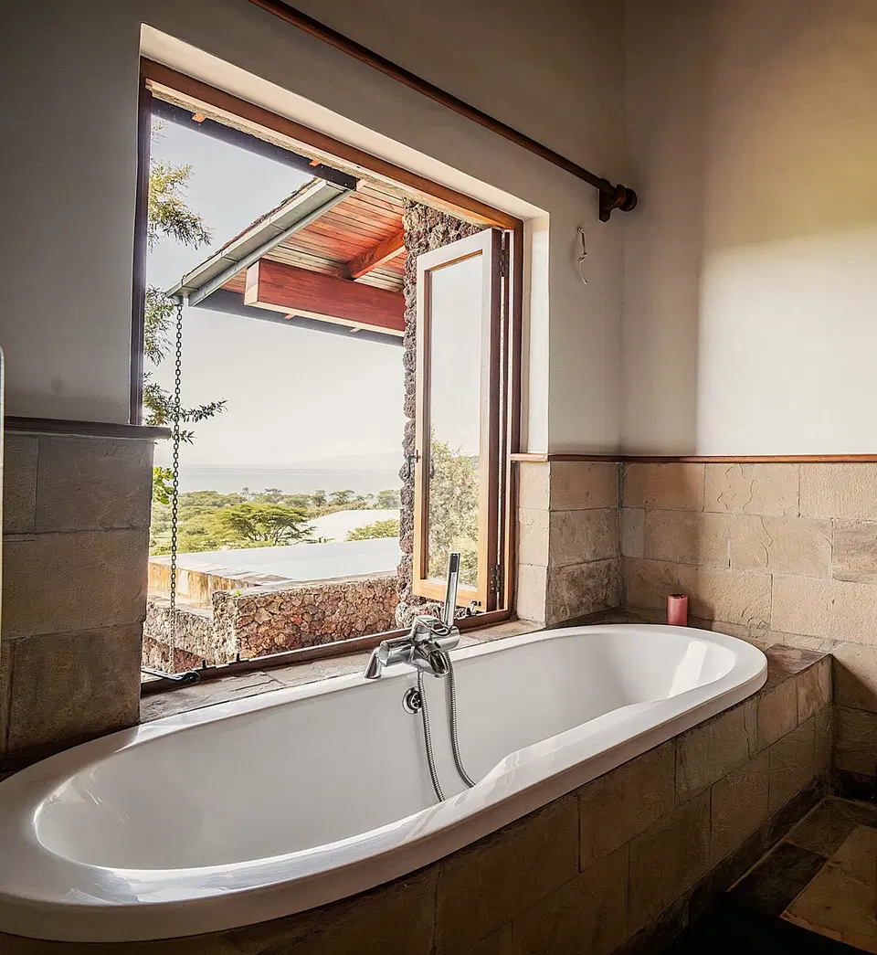 Cliffside Lake House | 3BR with Infinity Pool, Naivasha photo 11