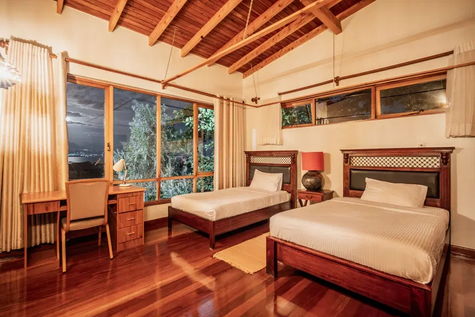 Cliffside Lake House | 3BR with Infinity Pool, Naivasha photo 9