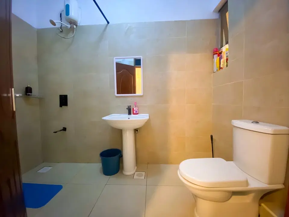 Cute Studio Walking distance to city mall with AC photo 14