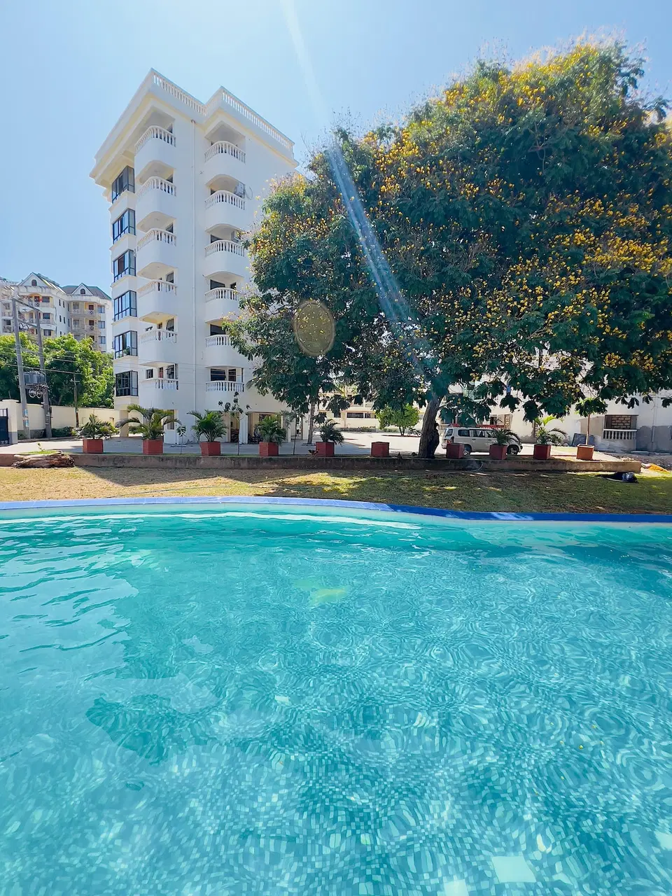 Cute Studio Walking distance to city mall with AC photo 2