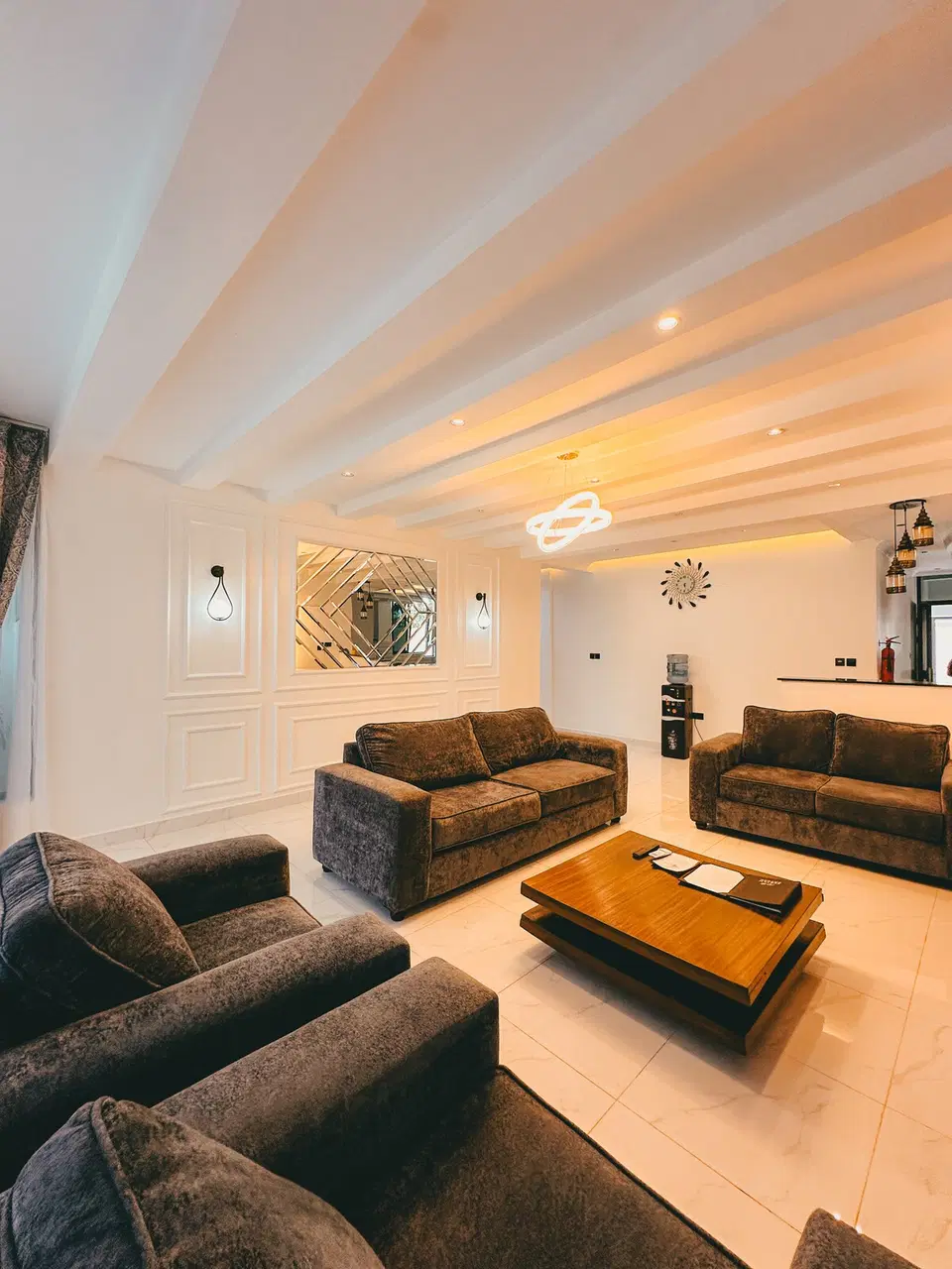 Family Pool Villa | 6BR Stay, Diani photo 10
