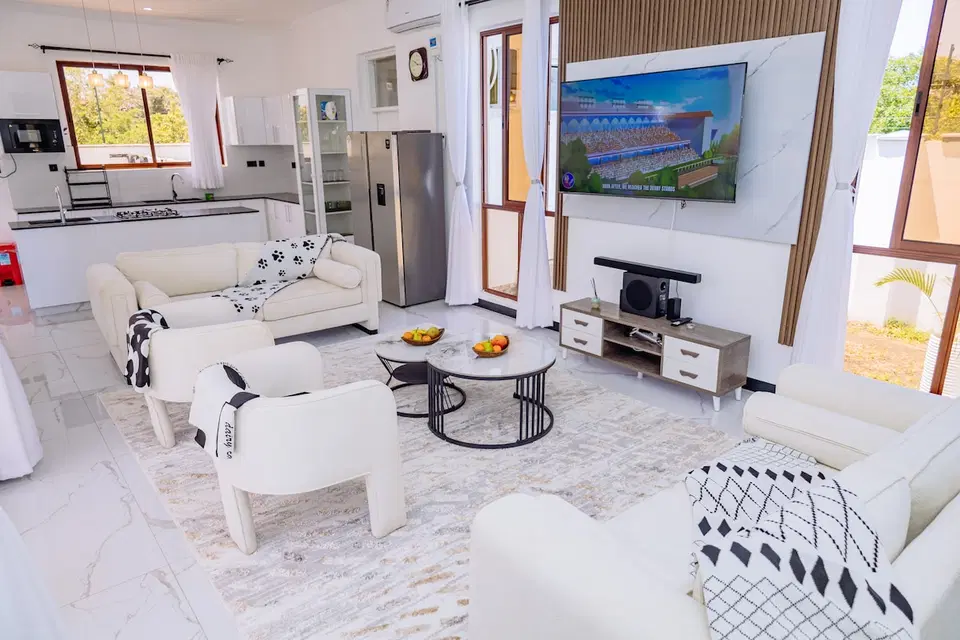 Private Pool Villa | 4BR Stay, Diani photo 13