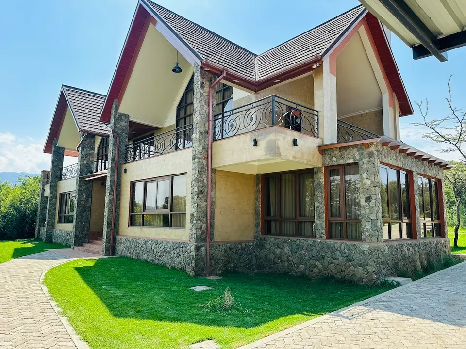 Private Pool Retreat | 5BR Home, Naivasha photo 2