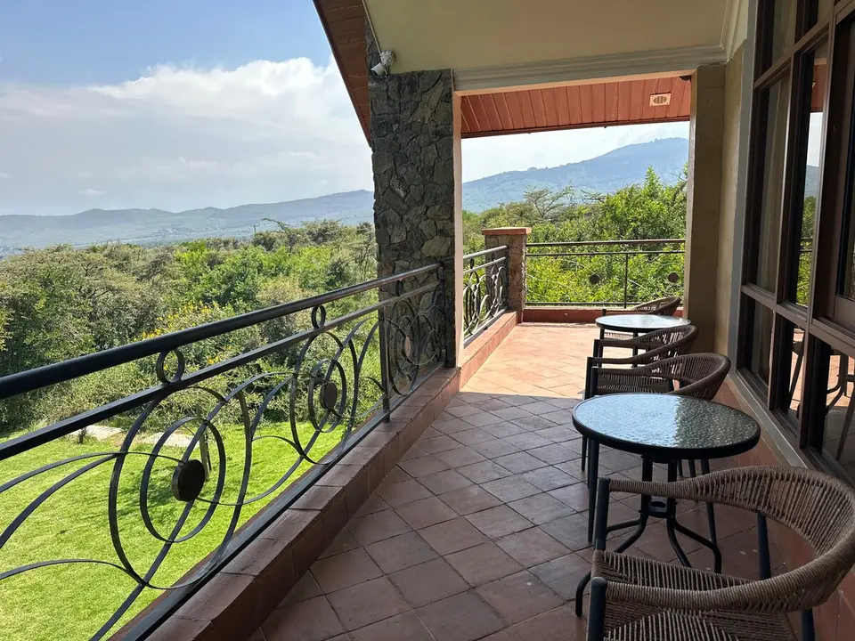 Private Pool Retreat | 5BR Home, Naivasha photo 6