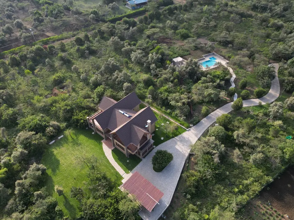 Private Pool Retreat | 5BR Home, Naivasha photo 8