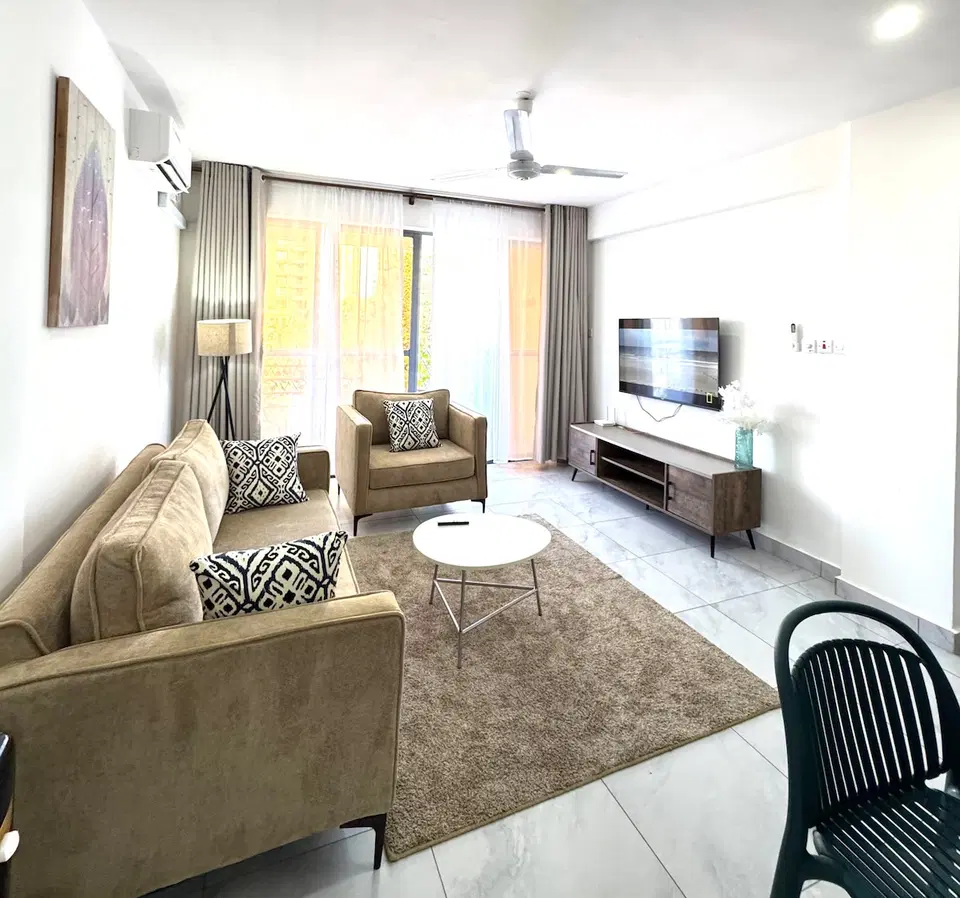 Luxury, 2BR, Gym, Pool, Beach, Parking, Secure, Minimart photo 1