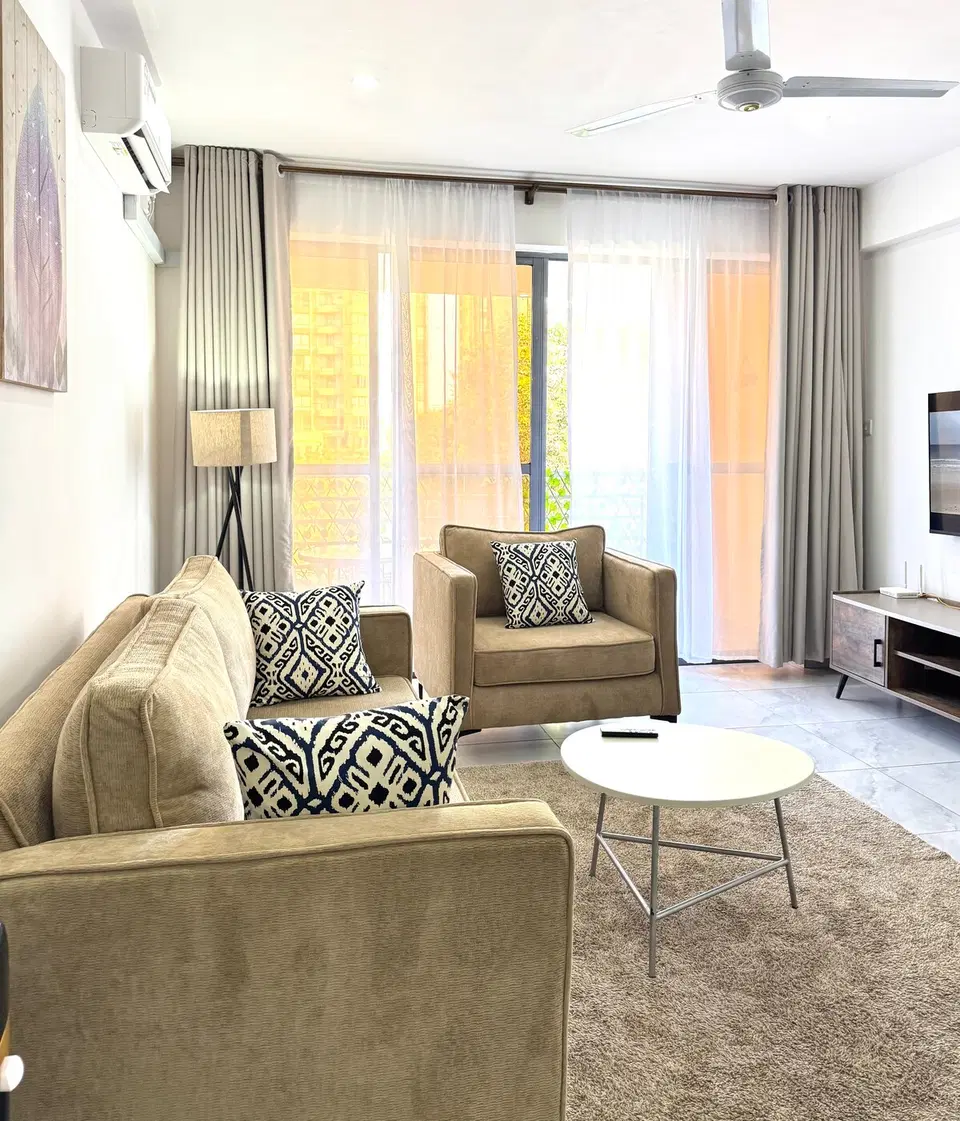 Luxury, 2BR, Gym, Pool, Beach, Parking, Secure, Minimart photo 12