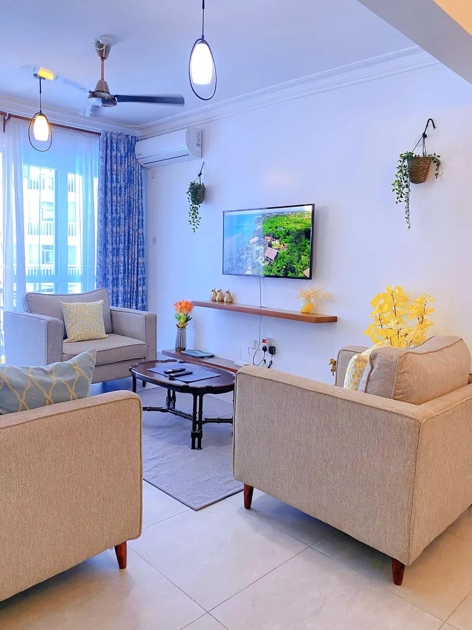 Serene | 2BR | Pool | Parking | Comfort | Secure | Beach photo 1