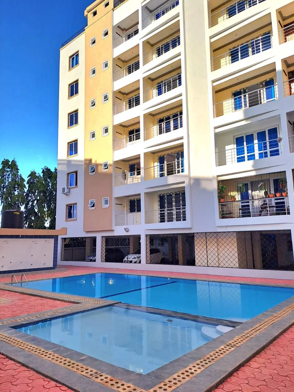 Serene | 2BR | Pool | Parking | Comfort | Secure | Beach photo 3